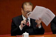 マラソン演説と大量のお茶、党大会に見た中国らしさ