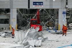 政府が熊本地震災害対策本部会議、高市首相「一人でも多くの救命救助を」