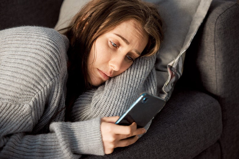 する側にも、される側にもダメージを与えるゴースティングには恥の意識が付きまとうが　PEOPLEIMAGES/SHUTTERSTOCK