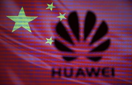 　１２月１日、中国商務省は、米国が中国企業製通信機器の販売禁止措置を打ち出したことに反発し、国内企業の権利を保護するために必要な措置を取ると表明した。（２０２２年　ロイター／Dado Ruvic）