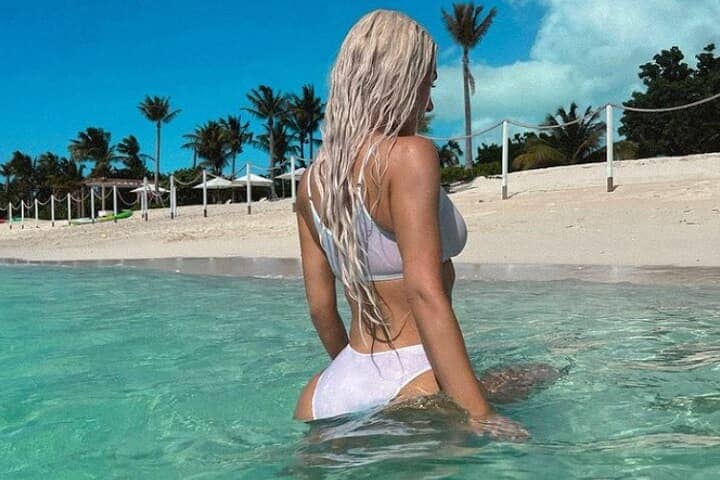 @kimkardashian/Instagram