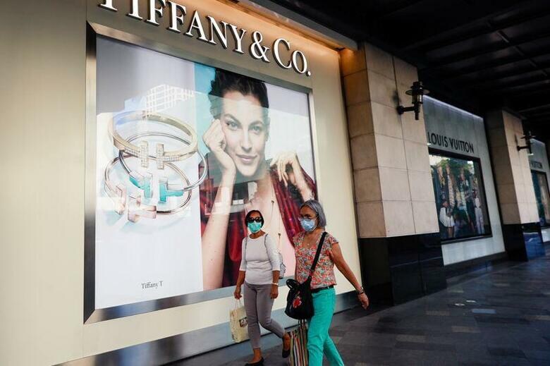 フィリピン政府は、首都があるルソン島全域で市民に厳格な自宅待機措置を適用し、仕事や移動を止めるよう呼び掛けた。写真はマニラで11日撮影（2020年　ロイター／Eloisa Lopez）