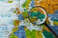 なぜ「ウクライナは降伏すべき」と主張する日本人が出てくるのか