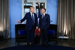 トランプ氏「イラン合意は署名済み」、ホルムズ海峡19日全面開放へ