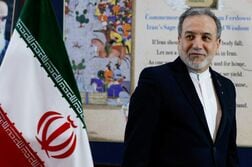イラン国会議長と外相がカタール訪問、米との協議巡り中銀総裁も同行＝関係筋