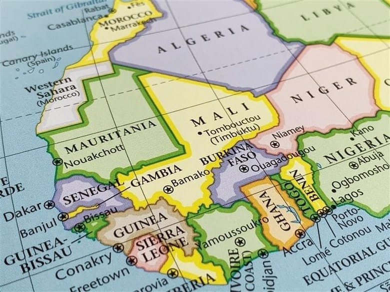 AustralianCamera -shutterstock-