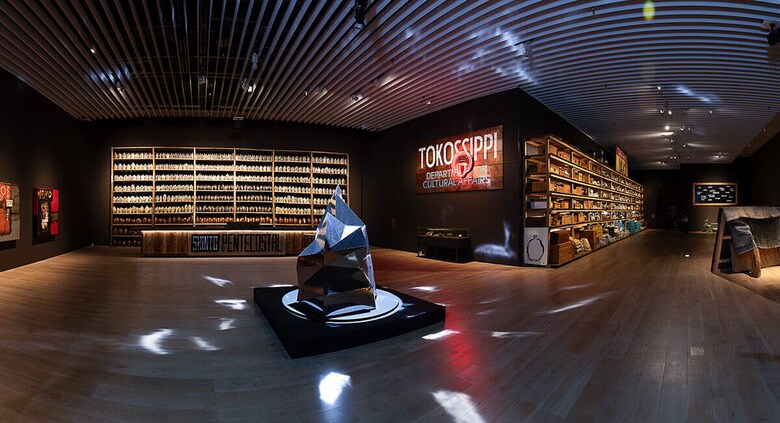 山翠舎が制作協力した森美術館で開催されたシアスター・ゲイツ氏の個展「シアスター・ゲイツ展：アフロ民藝」