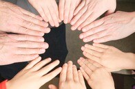 子供の運動能力から超常現象好きまで　指の長さで分かるいろんなこと