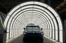 ＶＷ、欧州量産車に中国向けソフト採用も　独誌報道
