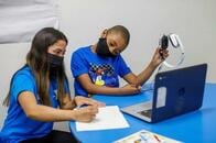 米カリフォルニア州、教職員にコロナワクチン接種か定期検査義務付け