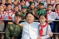 【写真】「この人誰？」な、影武者疑惑の金正恩