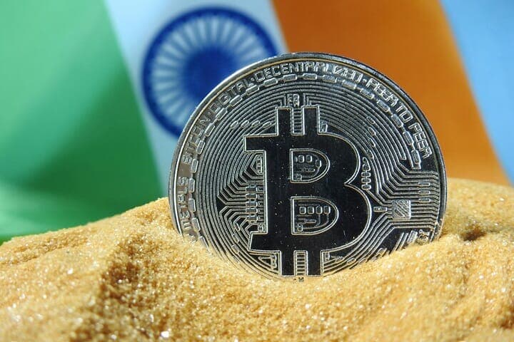 インド国旗とビットコイン