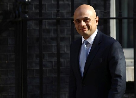 　６月３日、英国のジャビド内相（写真）はＢＢＣに対し、同国は英国の欧州連合（ＥＵ）離脱に関する優れた方針を、２８─２９日の欧州連合（ＥＵ）首脳会議（サミット）で提出すると述べた。写真はロンドンで５月撮影（２０１８年　ロイター／Simon Dawson）