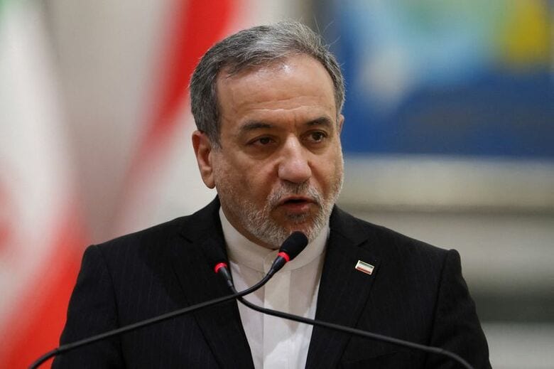 写真はイランのアラグチ外相。6月28日、バグダッドで撮影。REUTERS/Thaier Al-Sudani