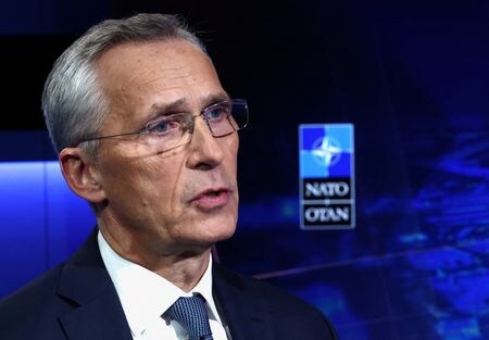 ミュンヘン安全保障会議は８日、北大西洋条約機構（ＮＡＴＯ）のストルテンベルグ前事務総長（写真）が２０２５年２月から議長に就任すると発表した。９月撮影（２０２４年　ロイター/Yves Herman）