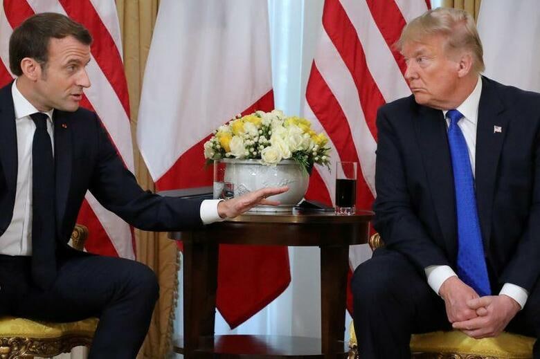 フランスのマクロン大統領は20日、同国政府が導入を計画しているデジタル課税について、トランプ米大統領と「素晴らしい議論」を交わしたとした上で、関税引き上げ回避に向け両国は連携していくと述べた。ロンドンで昨年12月代表撮影（2020年　ロイター）