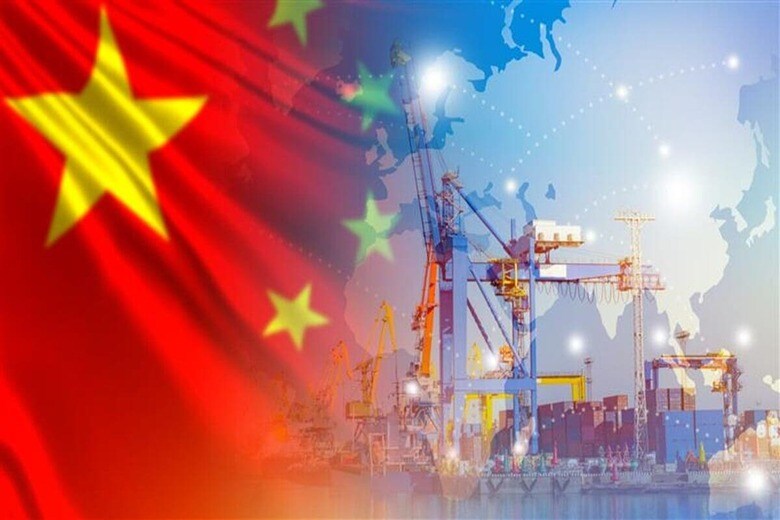 中国はトランプ関税の最大の標的の1つだ　FOTOGRIN-shutterstock