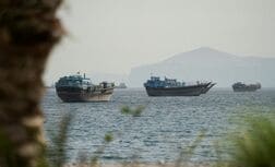 商船三井所有のＬＮＧ船、ホルムズ海峡通過　パキスタンへ