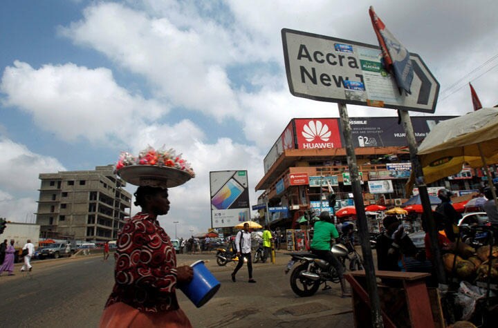 急成長を続けるガーナは、アフリカ系アメリカ人のスキルや資金を歓迎する（写真は首都アクラ）　Luc Gnag-REUTERS