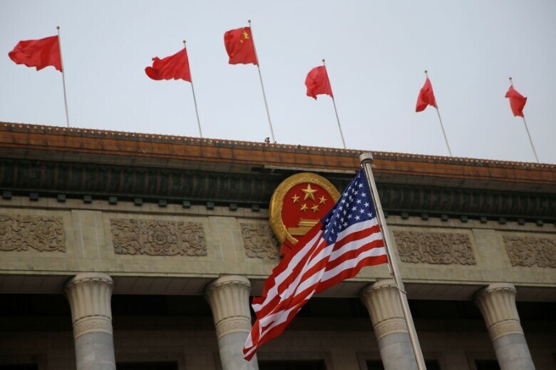 １２月１９日、駐米中国大使館は、ウェブサイトに声明を掲載し、中国と米国の協力関係が「ウィンウィン（共栄）」の成果につながる一方、対立すれば相互に損失をもたらすとの見解を示した。写真は北京で１１月撮影（２０１７年　ロイター／Thomas Peter）