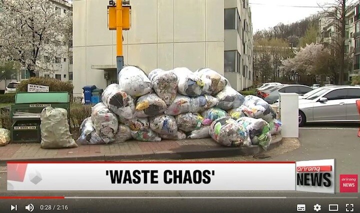 資源ごみをめぐって混乱が深まる韓国 ARIRANG NEWS-Youtube