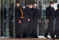 東京地裁、カルロス・ゴーン被告を保釈　逮捕から108日ぶり