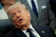トランプ氏、米イラン対面協議「時期尚早」＝報道