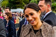 メーガン妃が「絶対に誰にも見られたくなかった写真」、不仲が続く父家族が公開した1枚
