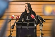 NZアーダーン首相、分断の時代のあまりに見事な引き際