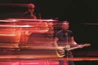 73歳の今もロック界の「ボス」！ブルース・スプリングスティーン、3時間ライブで熱唱する勇姿