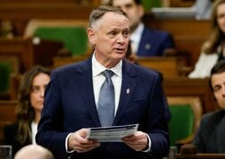 カナダ、米社製Ｆ─３５戦闘機購入計画を見直し中＝国防相