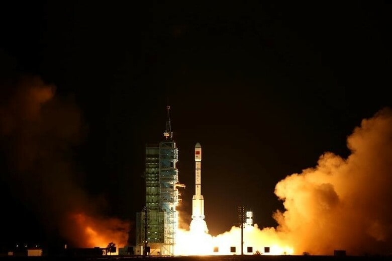 ９月１５日、中国の無人宇宙実験室「天宮２号」が、内モンゴル自治区の酒泉衛星発射センターから打ち上げられ、予定の軌道に乗ることに成功した（２０１６年　ロイター/China Daily）
