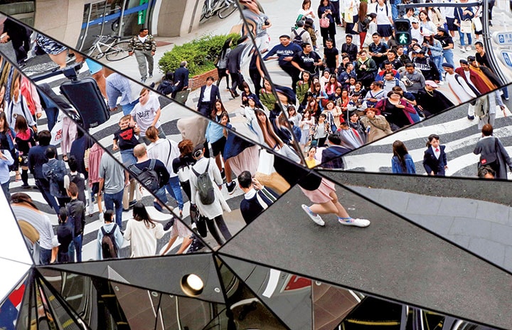 インフレなき持続的成長を実現しつつある日本　Toru Hanai-REUTERS