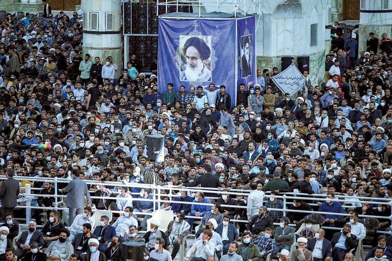 ホメイニ師の33周忌集会（テヘラン、今年6月）　OFFICE OF THE IRANIAN SUPREME LEADERｰWANAｰHANDOUTｰREUTERS