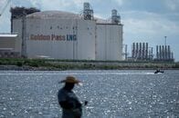世界の石油在庫、夏の需要ピーク目前に危機的水準到達も＝ＩＥＡ