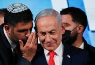ネタニヤフ氏、対イラン強硬維持か　暫定政権「自制義務」対象外と専門家