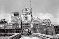 ディズニーランド誕生秘話──失敗必至と言われたテーマパークが、なぜ世界を変えたのか