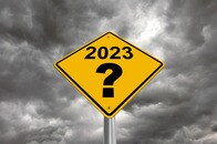 日本には独自の不確定要因も...2023年の世界・日本経済、「3つのシナリオ」