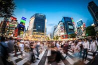 日本経済は新型コロナ危機にどう立ち向かうべきか