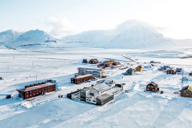 ノルウェーの北極圏に位置するニーオルスンには各国の科学者が集まる　DIDI KIRSTEN TATLOW