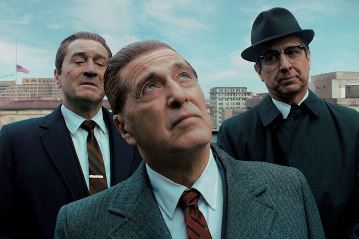 さすがの怪演を見せるアル・パチーノ（手前）　COURTESY NETFLIX