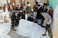 サウジ主導のイエメン空爆で100人超死傷、アメリカの責任問う