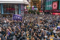 香港を殺す習近平、アメリカと同盟国はレッドラインを定めよ