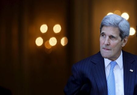 　７月１５日、米国務省が近く発表する「人身売買報告書」でマレーシアの評価を引き上げる可能性があるとの報道を受け、米共和・民主両党の上院議員１９人が「深刻な懸念」を表明した。写真はケリー国務長官、ウィーンで１２日撮影（２０１５年　ロイター/Carlos Barria）