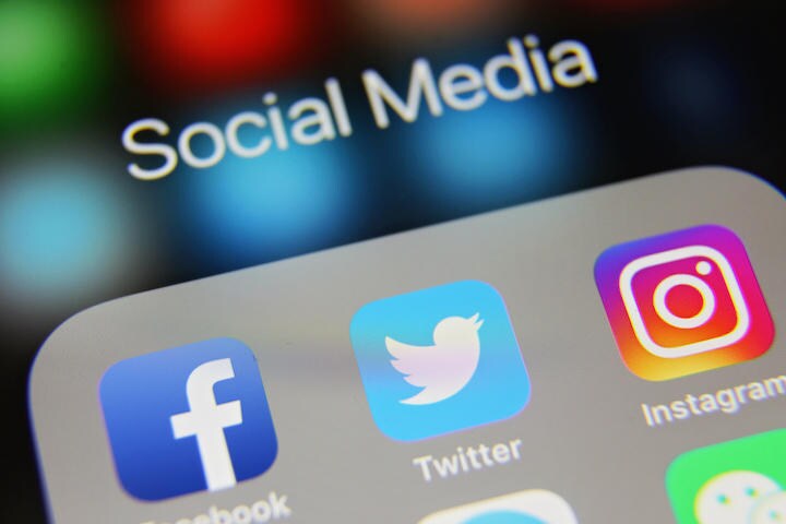 世界のSNS利用者数トップ10は？　alexsl-iStock