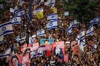 イスラエル各地で停戦要求のデモやスト...ガザで人質の遺体発見