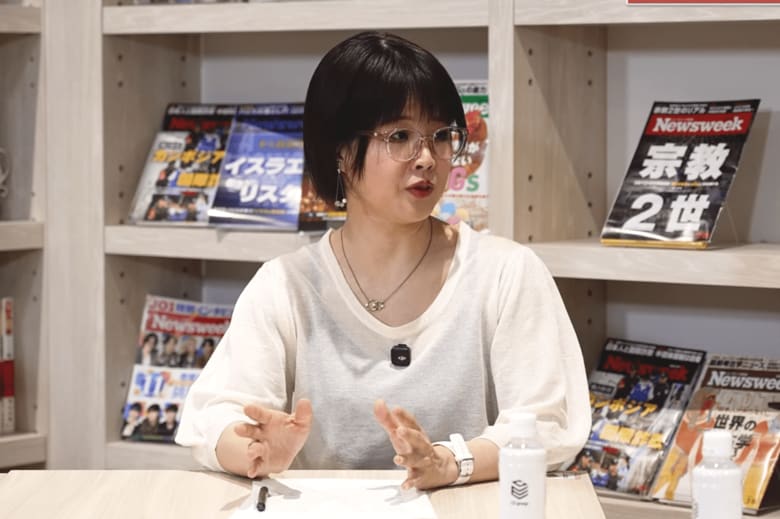 対談動画に出演する松本麗華さん（6月17日）