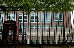 英国の駐米次席大使、突然の辞任