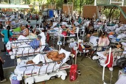 病院から患者も緊急避難…死者281人、M7.4地震が襲ったコロンビアの惨状