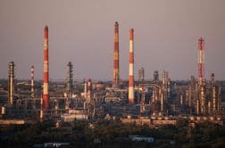 ロシア製油所が軽油増産、米国との合意に伴う輸出枠承認で